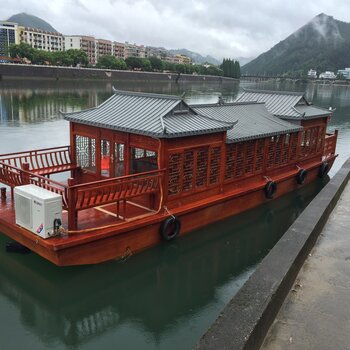 得勝湖廠家全國供應仿古木船公園木質觀光遊船單層餐飲畫舫船貢多拉船